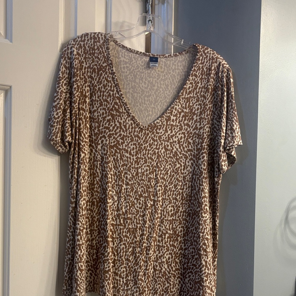 Old Navy Brown Patterned V-Neck Women's Top